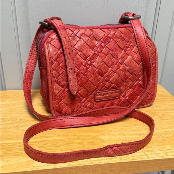 Liebeskind Crimson Woven Crossbody Bag - Picture 1 of 17
